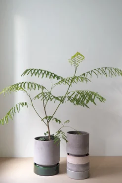 Hoff krukke, raw grey + grøn underskål, gulvkrukke